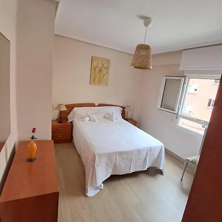 Amplio Piso Cerca Sardinero *